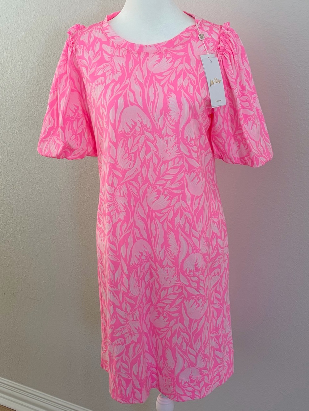 NWT Lilly Pulitzer Neon Pink Floral Puff-Sleeve Mini Dress